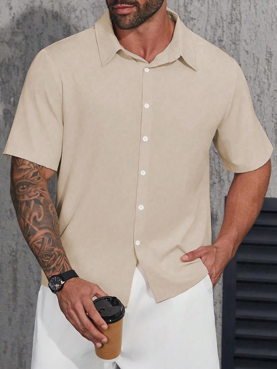 Manfinity Homme Áo sơ mi tay ngắn rộng rãi màu trơn cỡ lớn cho nam - Màu be - Xem 1