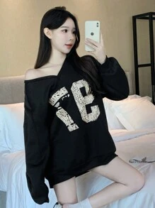 DAZY Áo nỉ cổ chữ V rộng rãi, phong cách thường ngày, in chữ thời trang dành cho nữ, quần áo mùa thu, mùa đông - màu đen - Xem 3