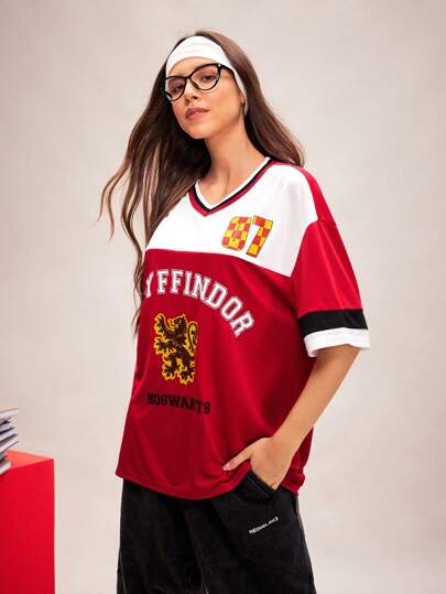 HARRY POTTER X SHEIN Unisex Casual Loose Knit Gryffindor Graphic Colorblock V-Neck Short Sleeve T-Shirt, For Christmas