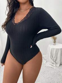 SHEIN Frenchy Black Knitted V-Neck Lace Patchwork Plus Size Bodysuit, Autumn/Winter - Black - View 5