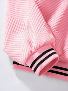 SHEIN Conjunto informal para niña preadolescente de sudadera con capucha en jacquard y pantalones acampanados de terciopelo