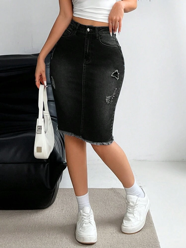 EMERY ROSE Button Front Pocket Distressed Fringed Casual Denim Skirt - Black - View 3