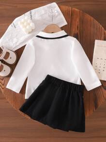 SHEIN Baby Girls 2pcs Set: White Long Sleeve Bear Emblem Shirt + Solid Color Skirt - Black - View 2