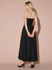 Enchnt Spring/Summer Romantic Women's Black Bustier Dress, Contrasting Lace Straps And Bow, Waist-Cinching A-Line Long Dress,Sweet&Elegant Outfit For Sweet Date Night &Wedding Guest Dress Women &Holiday & Graduation Dress&Daily Commuting&Vacation&Garden Parties & Concert Outfit Women