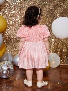 SHEIN Baby Girl Cute Elegant 3D Rose Floral Mesh Contrast Shiny Short Sleeve Party Dress, For Christmas