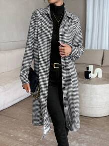 SHEIN Privé Giacca di stile camicia con stampa principe di galles, maniche lunghe, collo a revers e orlo con frange per donna - Bianco e nero - Visualizzare 3