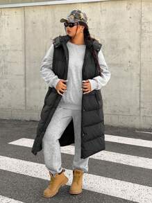 SHEIN EZwear Plus Size Hooded Contrast Fuzzy Trim Sleeveless Padded Vest, Winter Women Clothes
