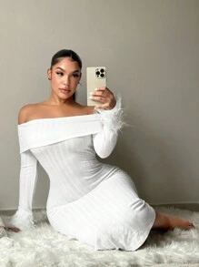 SHEIN SXY Vestido blanco ajustado con pliegue en el hombro, empalmado, de punto esponjoso y elegante para mujer, otoño/invierno