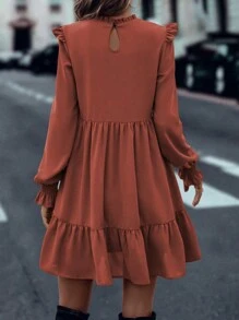 SHEIN LUNE Vestido elegante de manga larga con volantes y dobladillo de volantes de color liso para mujer, otoño