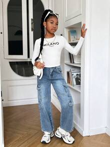 SHEIN Tween Girl Letter Graphic Cropped Crew Neck Long Sleeve Tight T-Shirt, Suitable For Spring, Autumn And Winter