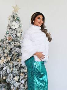SHEIN SXY Chaqueta de mujer de estilo capa con plumas lujosa para invierno