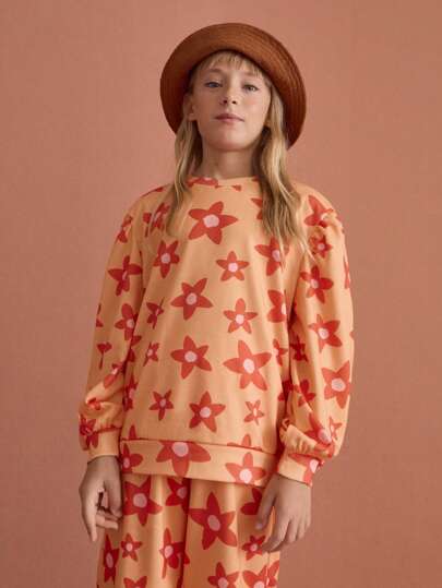 SHEIN 少女休闲印花宽松卫衣，适合日常穿着，秋冬季款