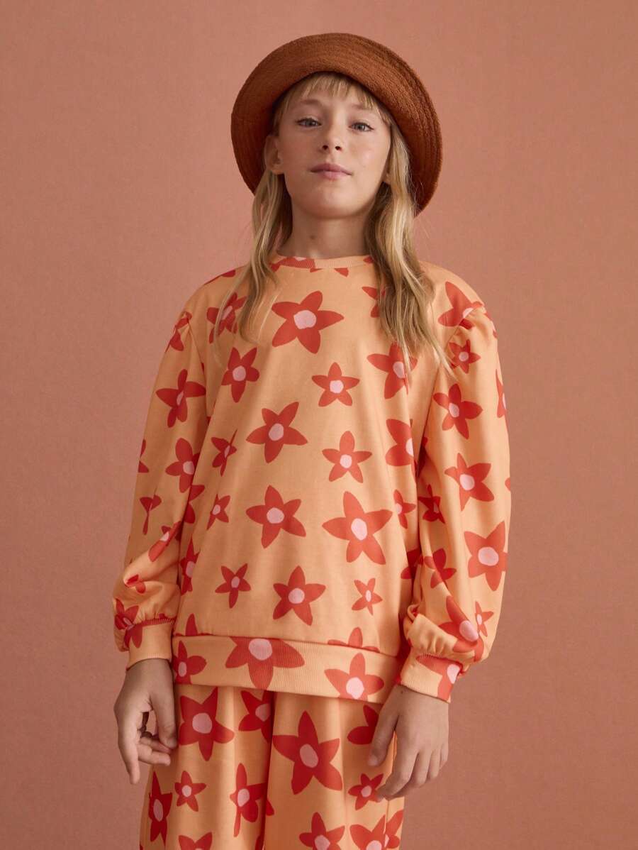 SHEIN 少女休闲印花宽松卫衣，适合日常穿着，秋冬季款