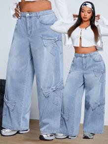 SHEIN ICON Plus Size Women Bow Decor Patch Pocket Wide Leg Loose Casual Jeans - Blue - View 1