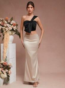 L'Amorae Elegant One Shoulder Bow Satin Cropped Top - Black - View 6