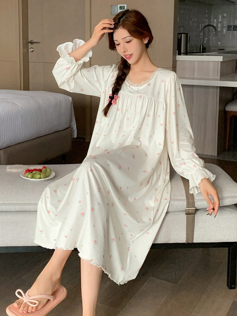 DAZY 小碎花荷叶边袖蕾丝边蝴蝶结装饰睡袍 - 杏色 - 查看 1