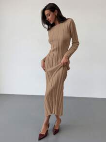 Aloruh 新款圆领长款针织连衣裙，舒适保暖的内搭或单穿，百搭休闲通勤连衣裙