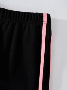 SHEIN Conjunto informal para niña preadolescente de sudadera con capucha en jacquard y pantalones acampanados de terciopelo