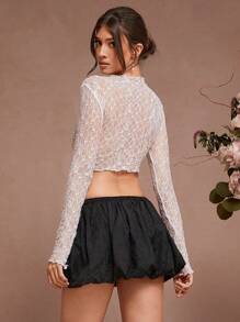 L'Amorae 时尚白色蕾丝长袖上衣，心形领口和不对称下摆 - 白色 - 查看 4