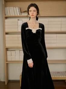 Simple Retro Women's Square Neck Lace Patchwork Floral Velvet Long Dresses - Black - View 1