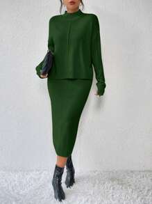 Bộ đồ dệt kim 2 món cổ tròn tay dài màu trơn kèm chân váy cho nữ - xanh quân đội - Xem 5