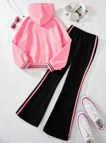 SHEIN Conjunto informal para niña preadolescente de sudadera con capucha en jacquard y pantalones acampanados de terciopelo