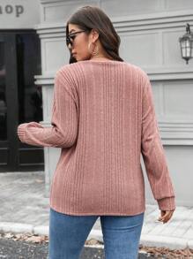 SHEIN LUNE 大码圆领长袖罗纹T恤，休闲日常穿着，适合秋季、圣诞节、新年、情人节等节日穿着。 - 藕粉色 - 查看 2