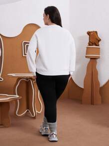 We Bare Bears X SHEIN 大码 2 件套休闲可爱熊猫、白熊、棕熊印花圆领长袖宽松运动衫和紧身裤，秋冬 - 黑與白 - 查看 2