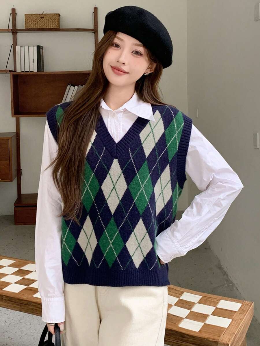 DAZY V-Neck Sleeveless Plaid Knit Sweater Vest For Women, Casual Daily Wear Fall/Winter