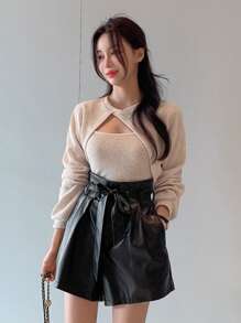 DAZY 女士时尚纯色高腰纸袋腰 PU 皮革短裤，秋季服装 - 黑色 - 查看 8