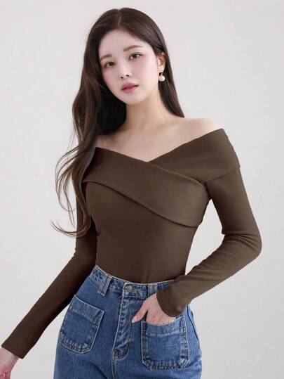 DAZY 女士纯色露肩优雅休闲T恤，咖啡棕色，秋季/春季长袖女上衣