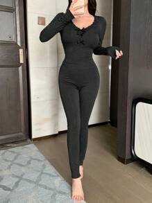 DAZY Bộ đồ ngủ ren chắp vá trang trí nơ cổ áo ôm vừa vặn - màu đen - Xem 3