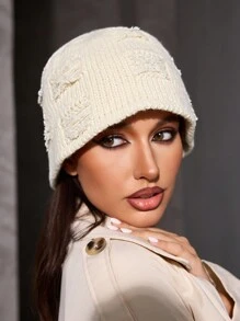 SHEIN BAE 1 件女士可爱、基本款、街头风格破洞针织帽，适合休闲穿着 - 米色 - 查看 2