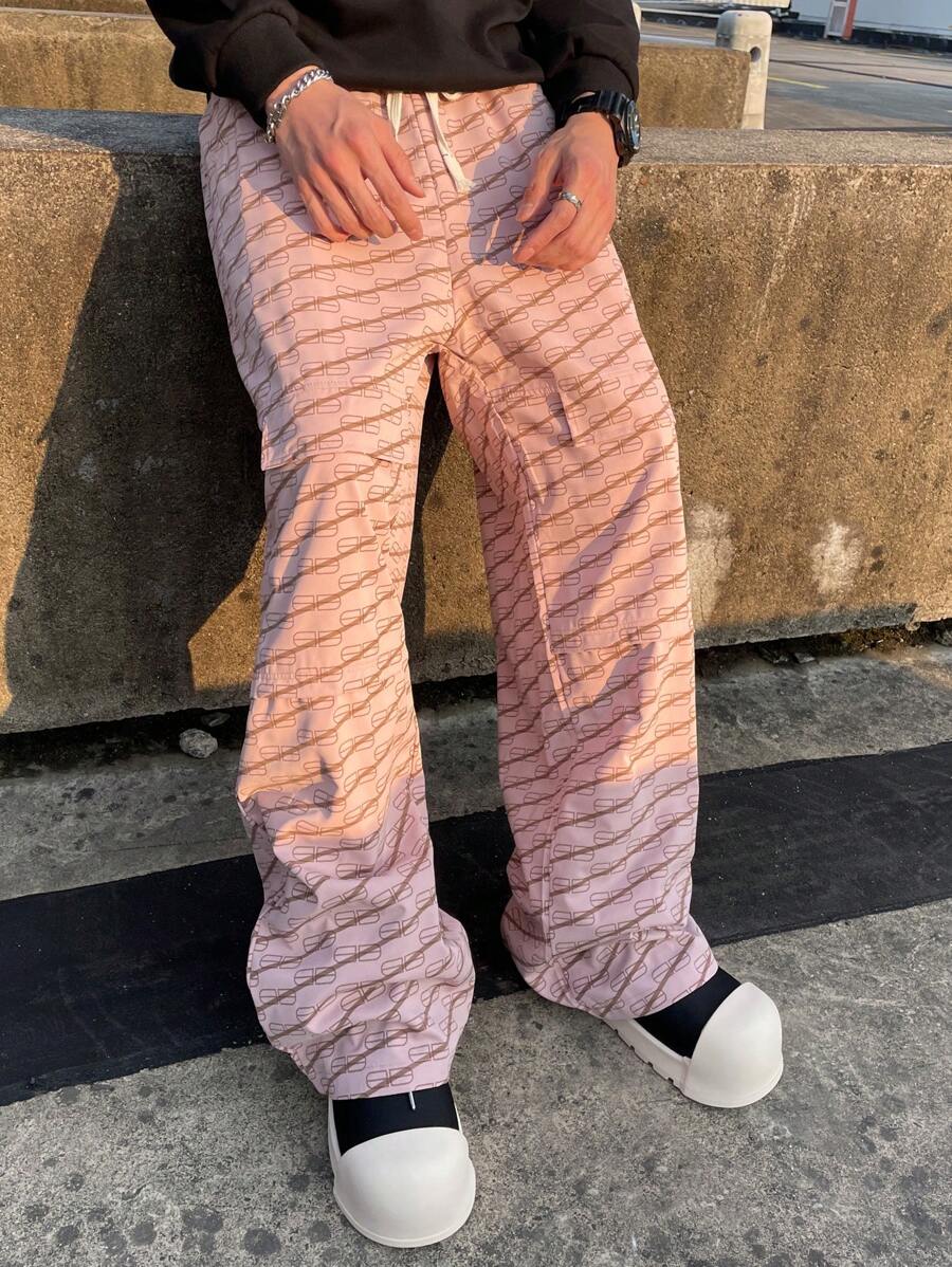 Manfinity Hypemode Men's Casual Street Style Full Graphic Print Drawstring Waist Loose Wide Leg Pants - Khaki - View 1