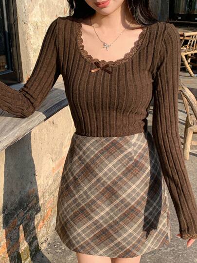 DAZY เสื้อแขนยาว คอกลม สีน้ำตาล