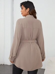 SHEIN PETITE CURVE Camisa de botones de unicolor de talla grande para otoño