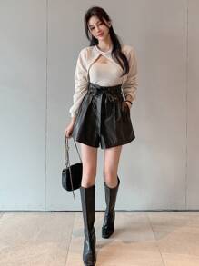 DAZY 女士时尚纯色高腰纸袋腰 PU 皮革短裤，秋季服装 - 黑色 - 查看 5