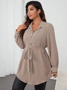 SHEIN PETITE CURVE Camisa de botones de unicolor de talla grande para otoño