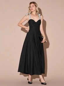 Enchnt Spring/Summer Romantic Women's Black Bustier Dress, Contrasting Lace Straps And Bow, Waist-Cinching A-Line Long Dress,Sweet&Elegant Outfit For Sweet Date Night &Wedding Guest Dress Women &Holiday & Graduation Dress&Daily Commuting&Vacation&Garden Parties & Concert Outfit Women
