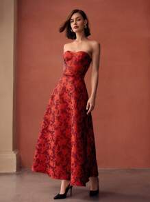 MOTF PREMIUM EMBROIDERY FLORAL PATTERN FLARE HEM BUSTIER TUBE LONG DRESS - Red - View 6
