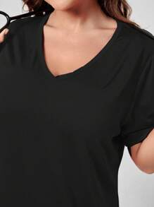 SHEIN TaskFit 大码女式纯色 V 领短袖口袋磨砂制服上衣 - 黑色 - 查看 4