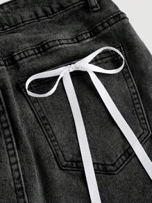 SHEIN PETITE تنورة جينز قصيرة مع ديكور فيونكة للنساء - الأسود - مشاهدة 4