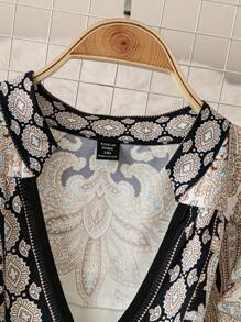 SHEIN LUNE Court Retro  Plus Size V-Neck Long Sleeve Floral Print Casual Dress - Beige - View 5