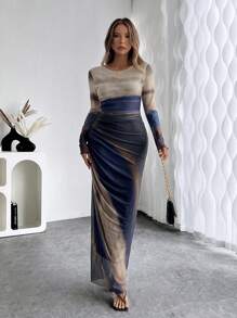 SHEIN PETITE 1 件女式无缝贴肤弹力印花网眼连衣裙，适合所有季节场合和度假长款女装 - 寶藍色 - 查看 4