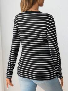 SHEIN Maternity Casual Heart Embroidery Nursing Tops Fitted Round Neck Long Sleeve Pregnant Women T-Shirt