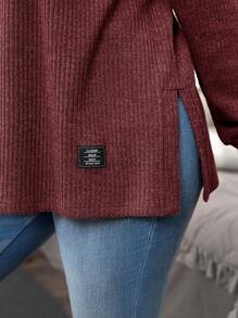 SHEIN LUNE 大码女式休闲字母拼布圆领长袖侧开衩下摆 T 恤，秋季 - 酒紅色 - 查看 5