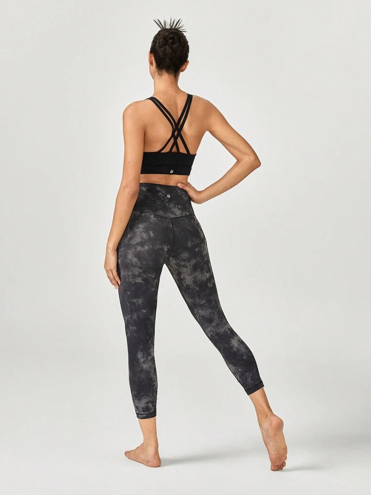 Leggings capri de yoga Crossover Cutie de 21" FeatherFit™