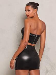 Glamine Ensemble de 2 pièces femme, top bandeau en PU de couleur unie avec ourlet asymétrique et mini-jupe assortie, tenue de fête de Noël - Noir - Voir 5