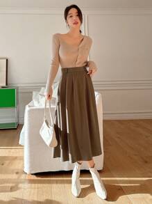 DAZY Casual Solid Color Pleated Mid-Length A-Line Skirt, Autumn