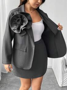 Flirla 大码优雅花卉 3D 装饰翻领西装外套和迷你裙两件套 - 深灰色 - 查看 6